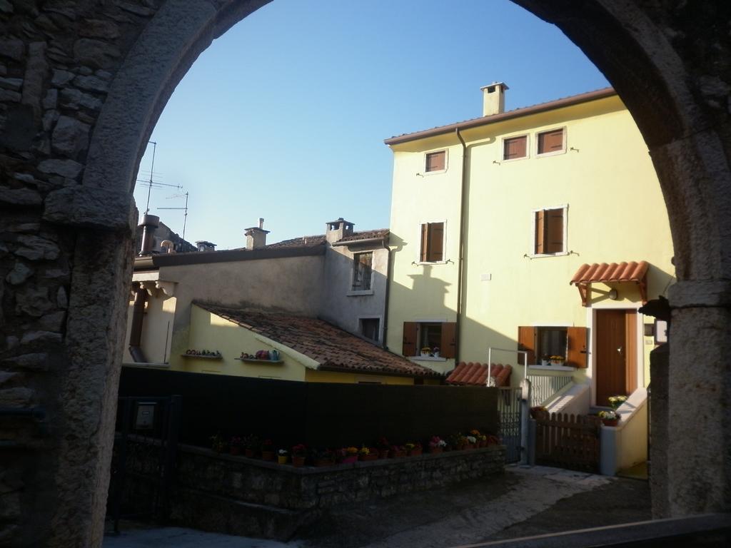 La Piccola Mimosa Apartment SantʼAmbrogio di Valpolicella Exterior foto